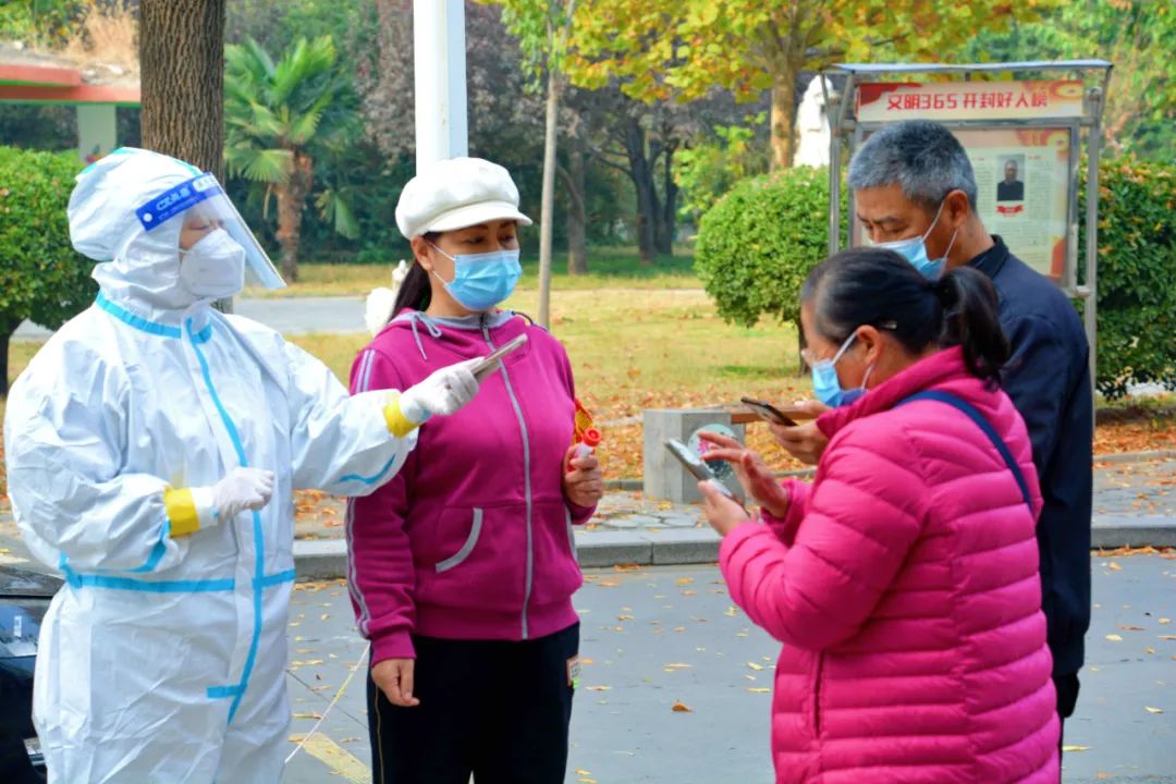 感谢你们！一起努力！休闲区蓝鸢梦想 - Www.slyday.coM