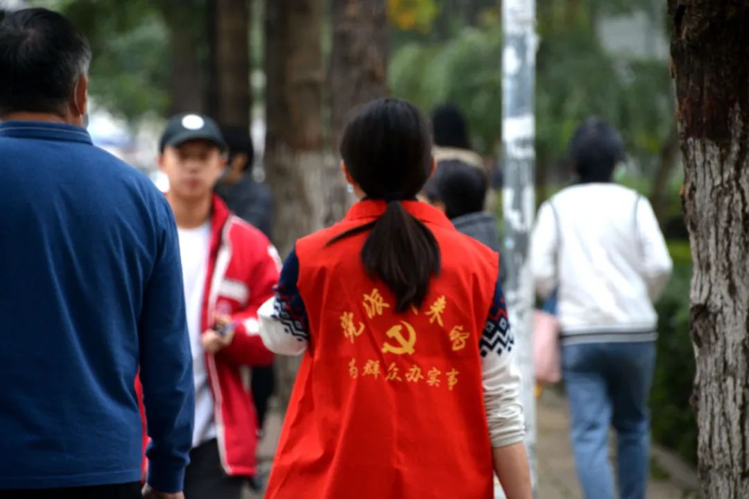 感谢你们！一起努力！休闲区蓝鸢梦想 - Www.slyday.coM