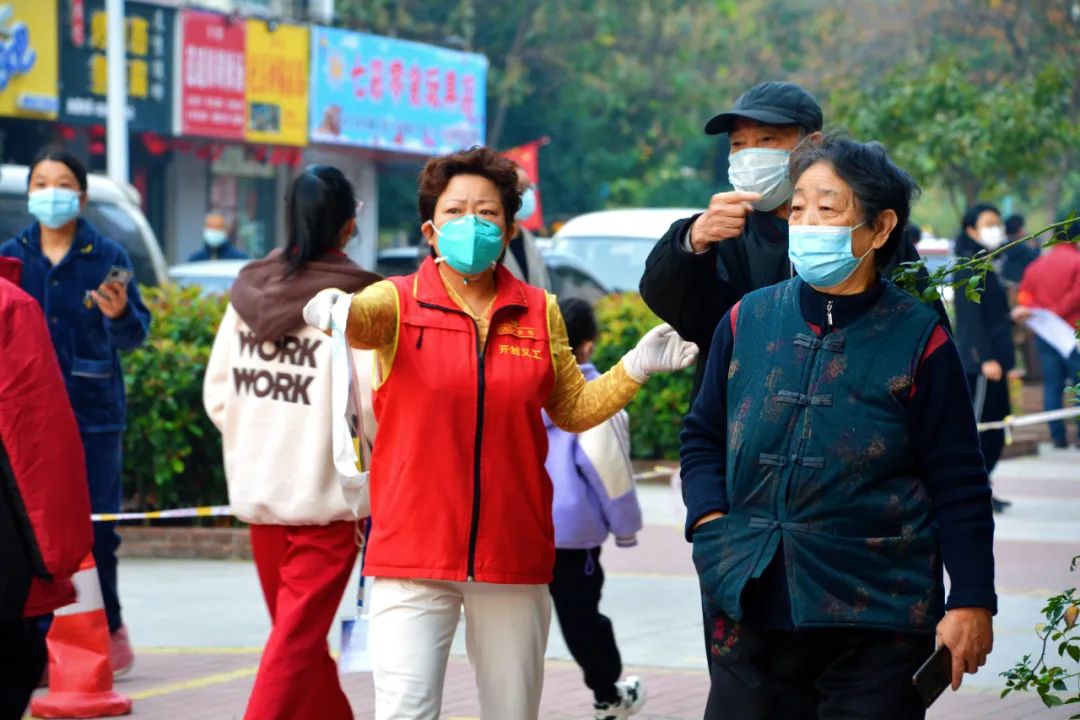 感谢你们！一起努力！休闲区蓝鸢梦想 - Www.slyday.coM