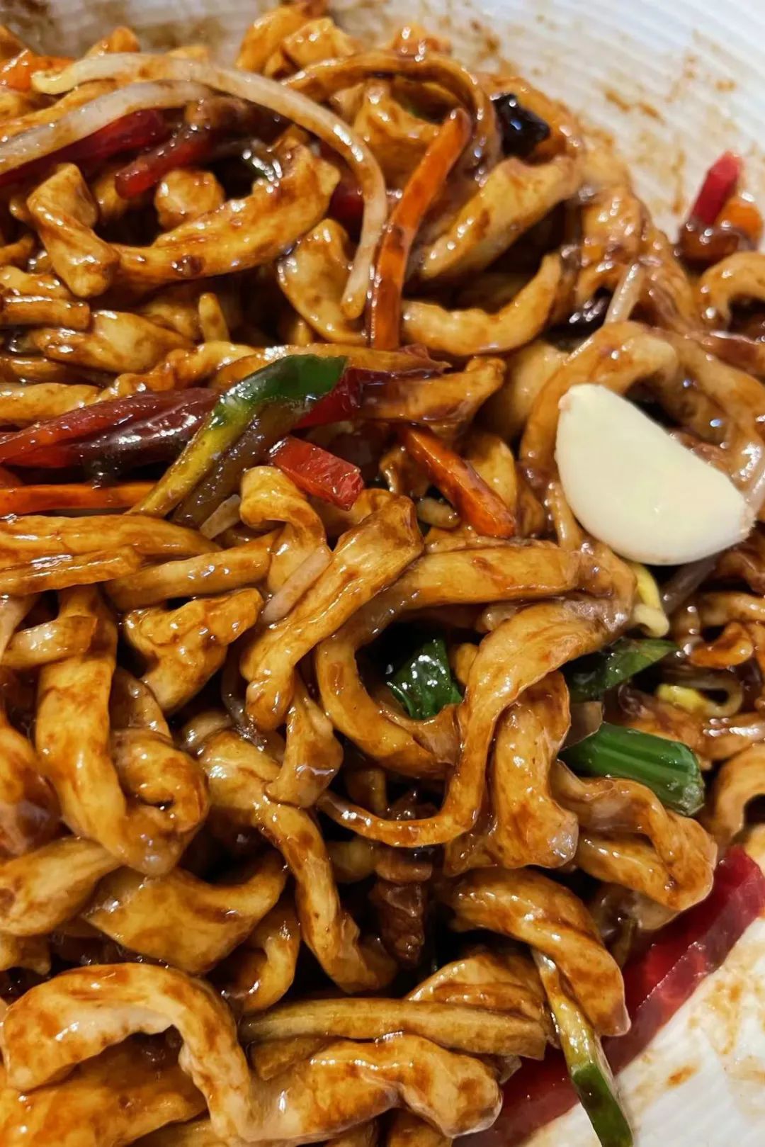 能让天津人放下煎饼馃子的，也就那碗捞（láo）面了！休闲区蓝鸢梦想 - Www.slyday.coM