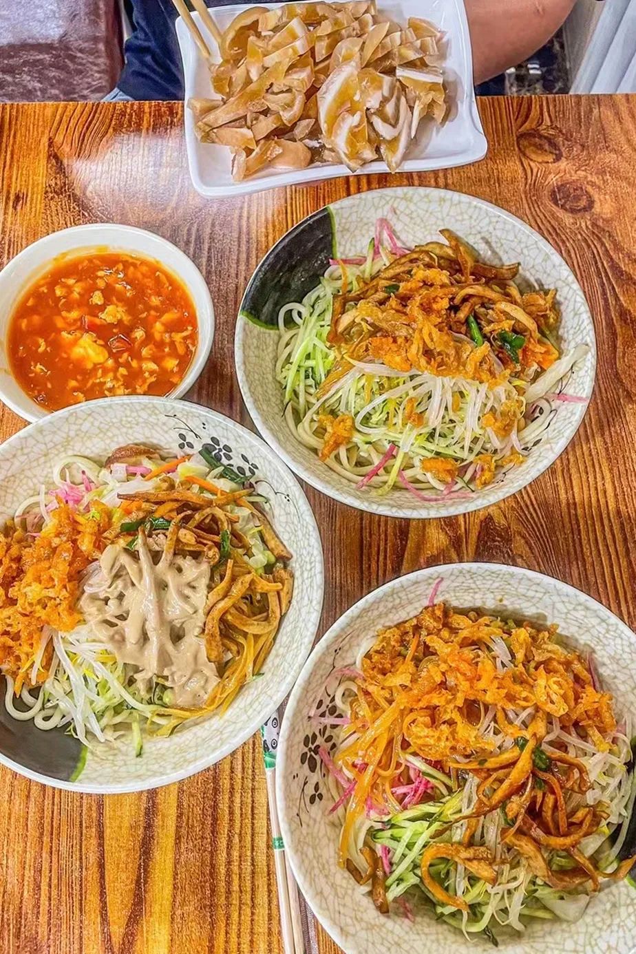 能让天津人放下煎饼馃子的，也就那碗捞（láo）面了！休闲区蓝鸢梦想 - Www.slyday.coM