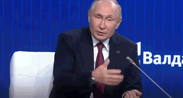 普京评价英前首相特拉斯：这姑娘脑子有点不正常...休闲区蓝鸢梦想 - Www.slyday.coM