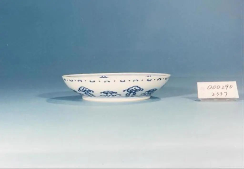 台北故宫摔破3件价值5亿文物？还下令封口？休闲区蓝鸢梦想 - Www.slyday.coM