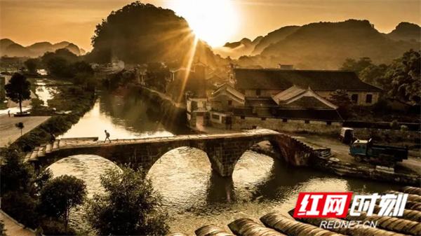 江永：不负秋色不负卿 醉美秋日上甘棠休闲区蓝鸢梦想 - Www.slyday.coM