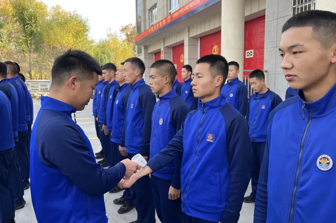 塔城消防狠抓疫情防控期间队伍管理教育工作休闲区蓝鸢梦想 - Www.slyday.coM