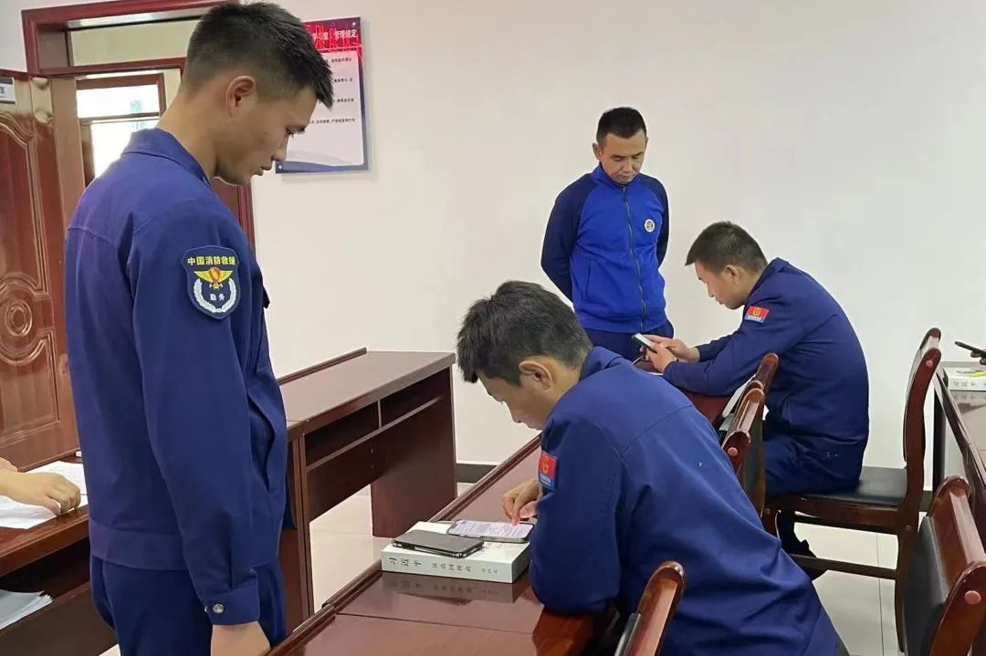 塔城消防狠抓疫情防控期间队伍管理教育工作休闲区蓝鸢梦想 - Www.slyday.coM