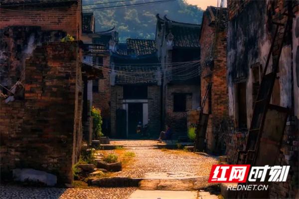 江永：不负秋色不负卿 醉美秋日上甘棠休闲区蓝鸢梦想 - Www.slyday.coM