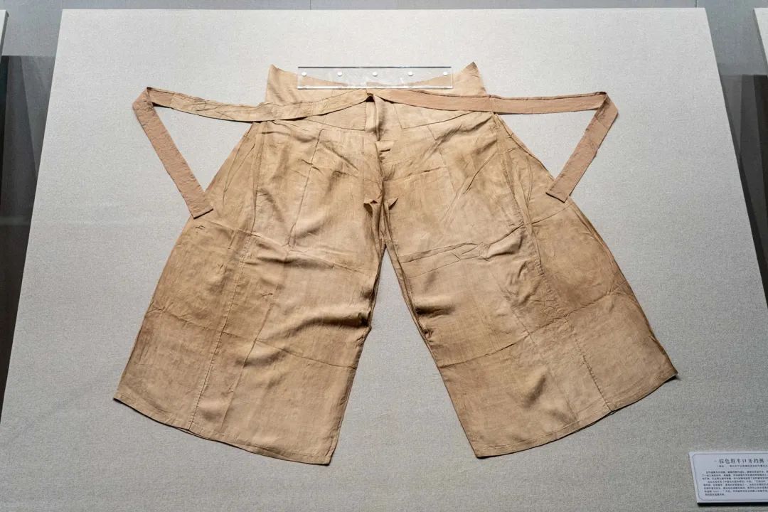 鉴赏｜周塘桥南宋墓出土丝织品何以备受瞩目？__财经头条