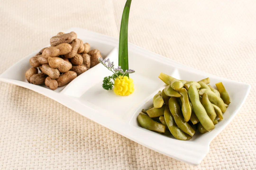 中国餐桌上的“四大下酒菜”都有谁？休闲区蓝鸢梦想 - Www.slyday.coM