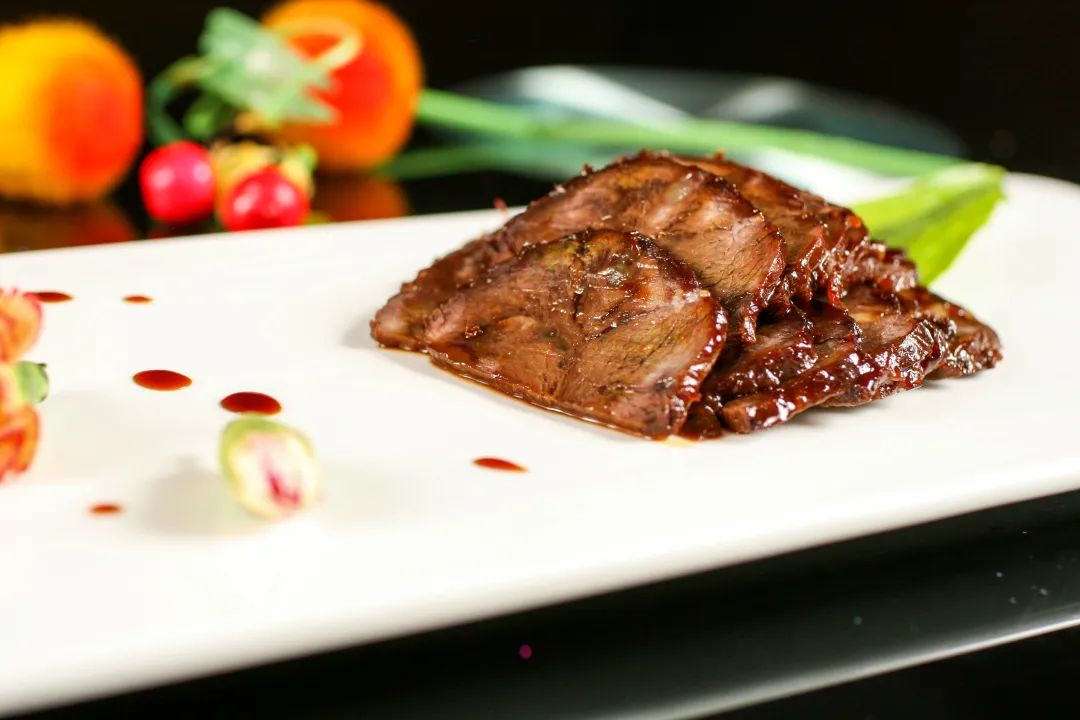 中国餐桌上的“四大下酒菜”都有谁？休闲区蓝鸢梦想 - Www.slyday.coM