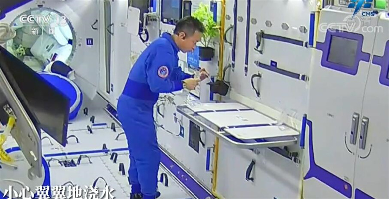 梦天实验舱发射在即 神舟十四号航天员乘组在轨工作有条不紊休闲区蓝鸢梦想 - Www.slyday.coM