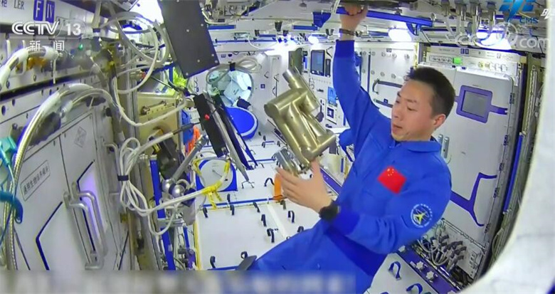 梦天实验舱发射在即 神舟十四号航天员乘组在轨工作有条不紊休闲区蓝鸢梦想 - Www.slyday.coM