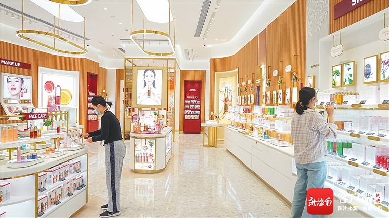 速看！cdf海口国际免税城“逛买”综合攻略来了休闲区蓝鸢梦想 - Www.slyday.coM