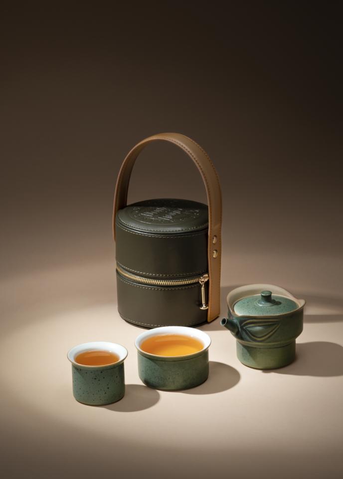 砥砺前行十五年万仟堂茶具与你共创更美好的茶生活事业