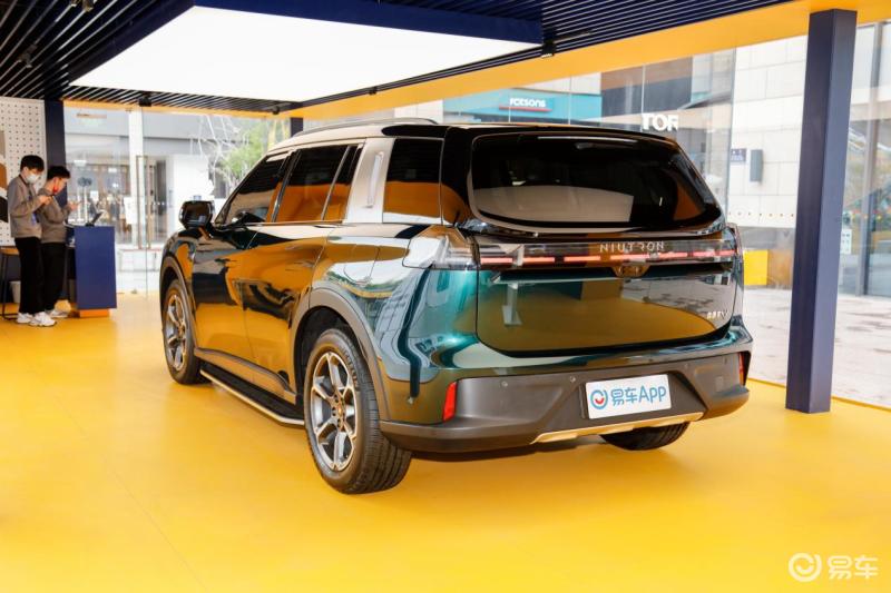 30万元增程新秀 自游家NV对比问界M5休闲区蓝鸢梦想 - Www.slyday.coM