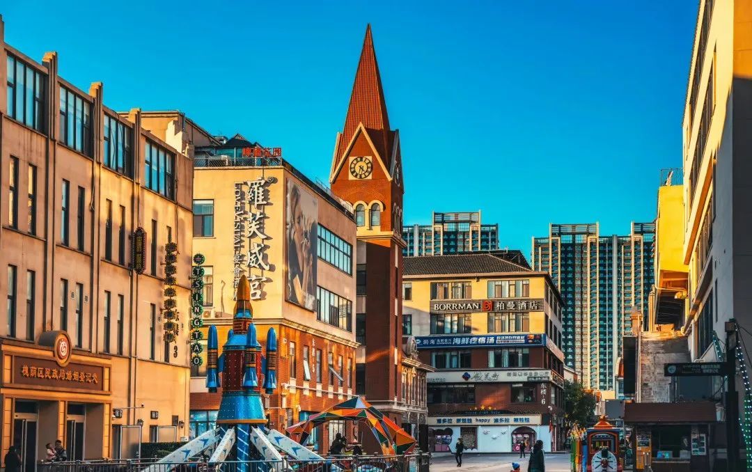 喜报！印象济南获评4A级景区__财经头条