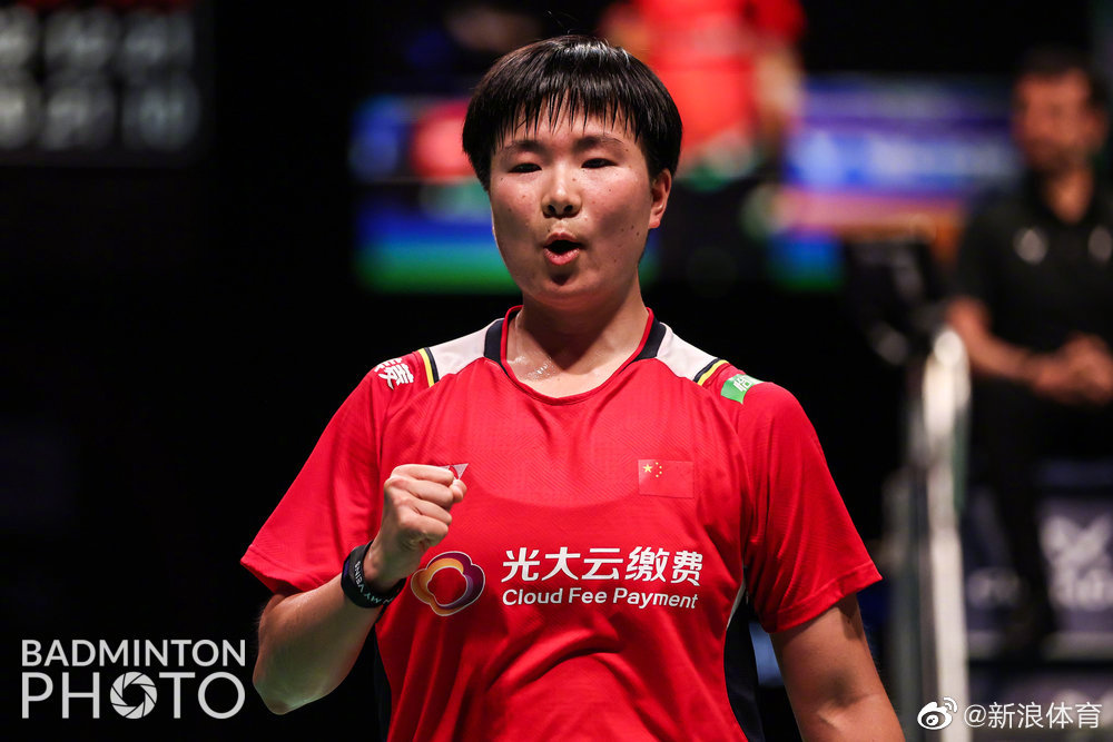 21-15,21-10 戴资颖 决赛:何冰娇 vs 马林(1-7)|何冰娇|马林|戴资颖