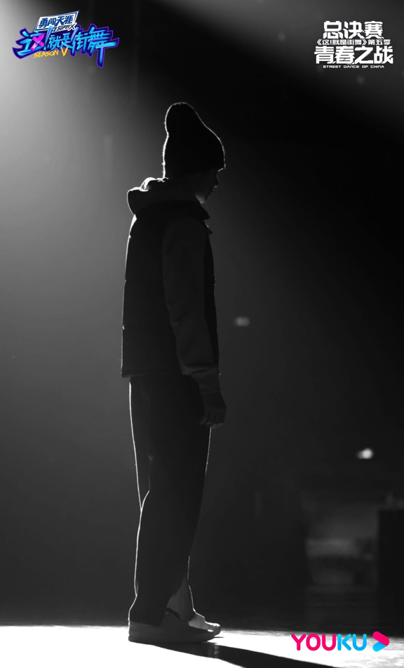 《这!就是街舞》第五季总决赛INTO1赞多追梦街舞秀 叶音、杨凯冠军舞台回归休闲区蓝鸢梦想 - Www.slyday.coM