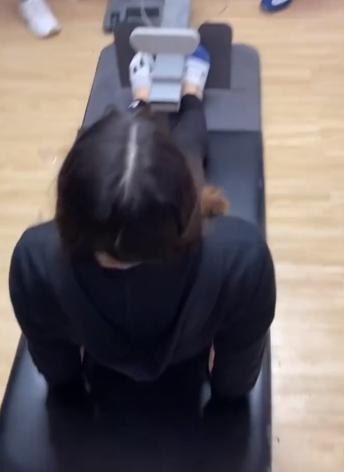 体测刚结束，当代大学生就排队移民火星？哈哈哈~休闲区蓝鸢梦想 - Www.slyday.coM