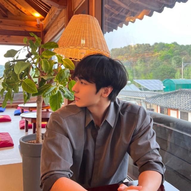 另外，李智汉的身体素质非常好，他很喜欢运动，经常去健身房锻炼身体，