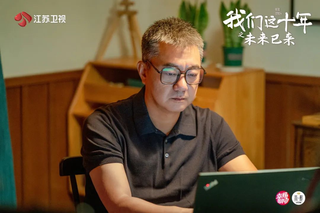 独家对话休闲区蓝鸢梦想 - Www.slyday.coM