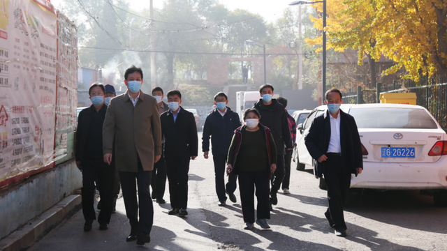 靳国卫以“四不两直”方式检查主城区静态管理和核酸筛查工作休闲区蓝鸢梦想 - Www.slyday.coM