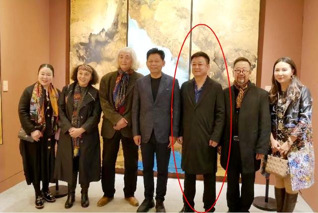 笑声背后的辛酸与快乐