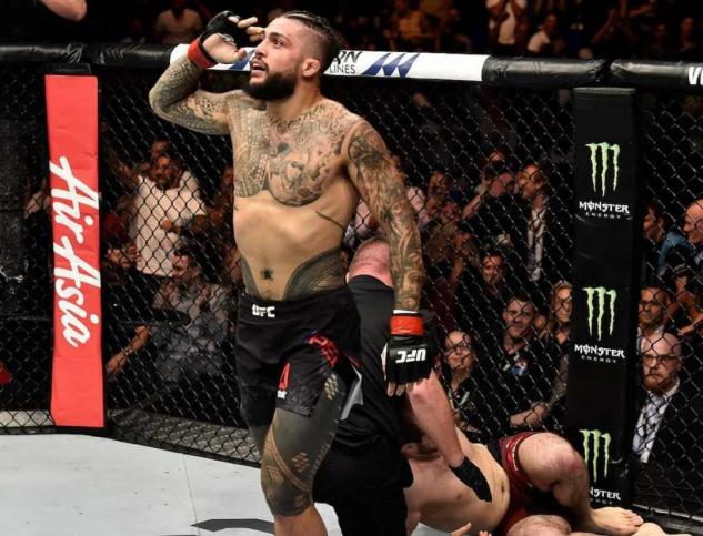 中国MMA大级别之星张名扬出征UFC,客场对战强敌!|UFC|中国|MMA_新浪新闻
