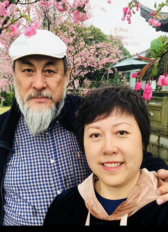 半月前曾晒出全家福,公开妻子孕期珍贵合影|陆树铭|高岚|合影_新浪