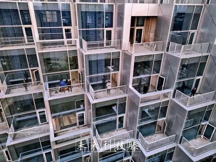 这个视角的杭州真震撼！原来是一个00后拍的休闲区蓝鸢梦想 - Www.slyday.coM
