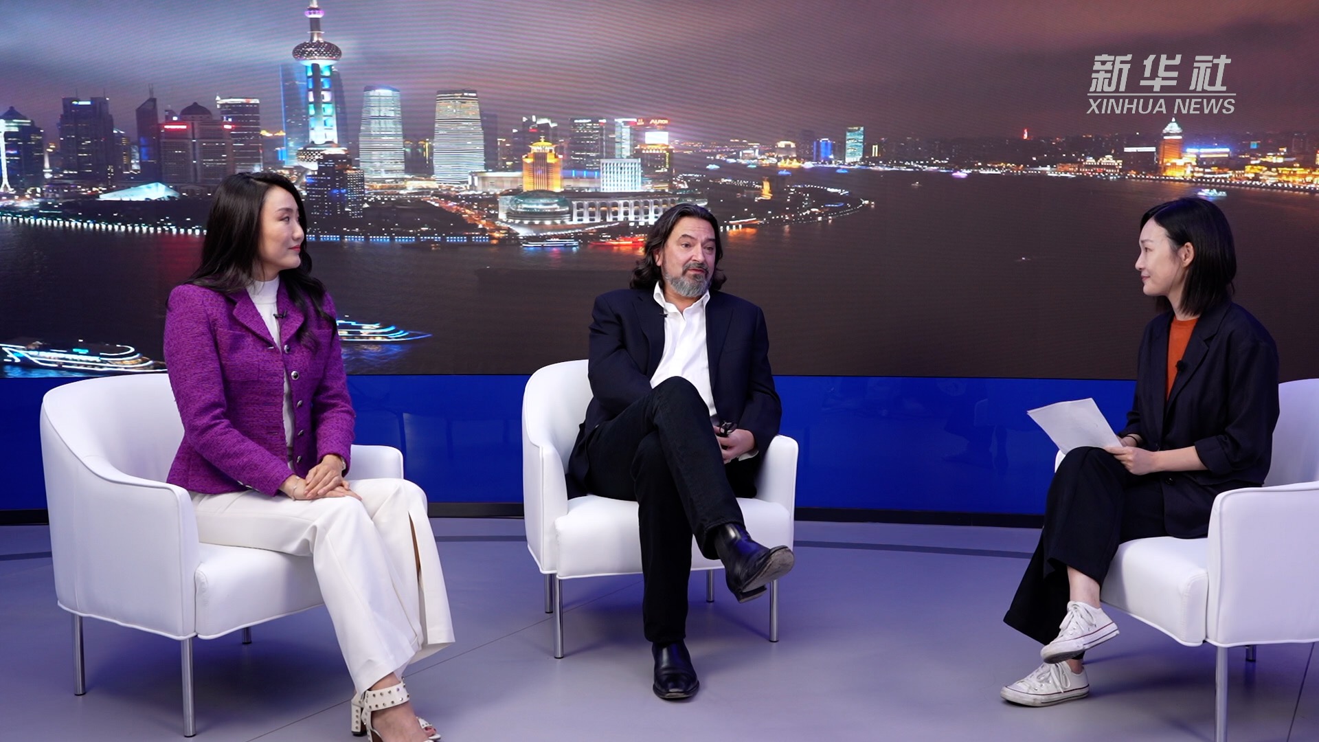 进博会圆桌派｜“中国不仅是我们的市场，也是灵感来源”休闲区蓝鸢梦想 - Www.slyday.coM