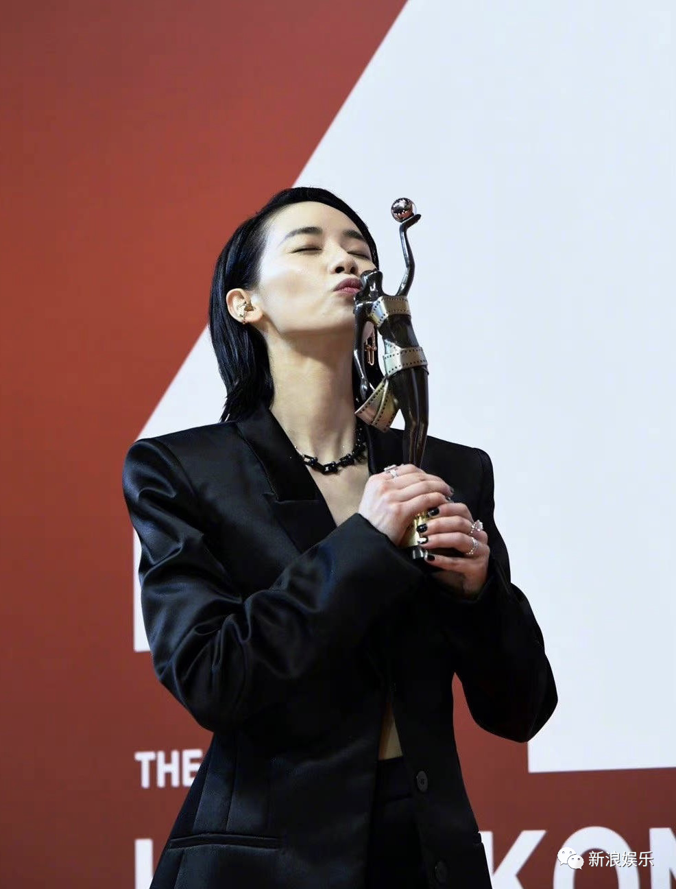 85花，这次不卷红毯了休闲区蓝鸢梦想 - Www.slyday.coM