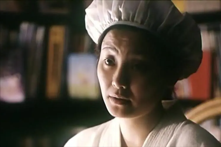 《一声叹息》中,3个人的爱恨纠葛,扯下了男性卑劣本质的遮羞布__财经