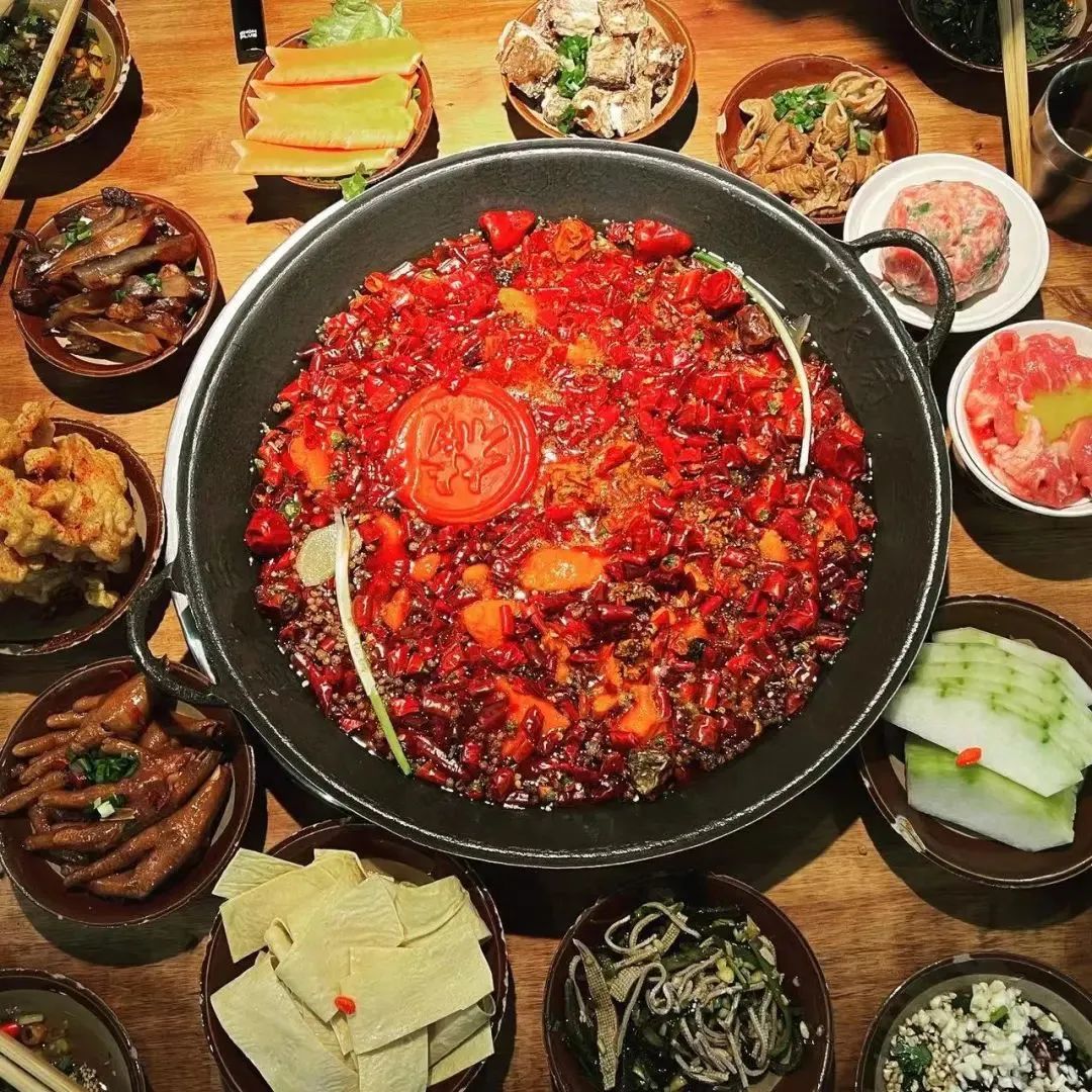 这个工种也太好吃了......网友：我可以！休闲区蓝鸢梦想 - Www.slyday.coM