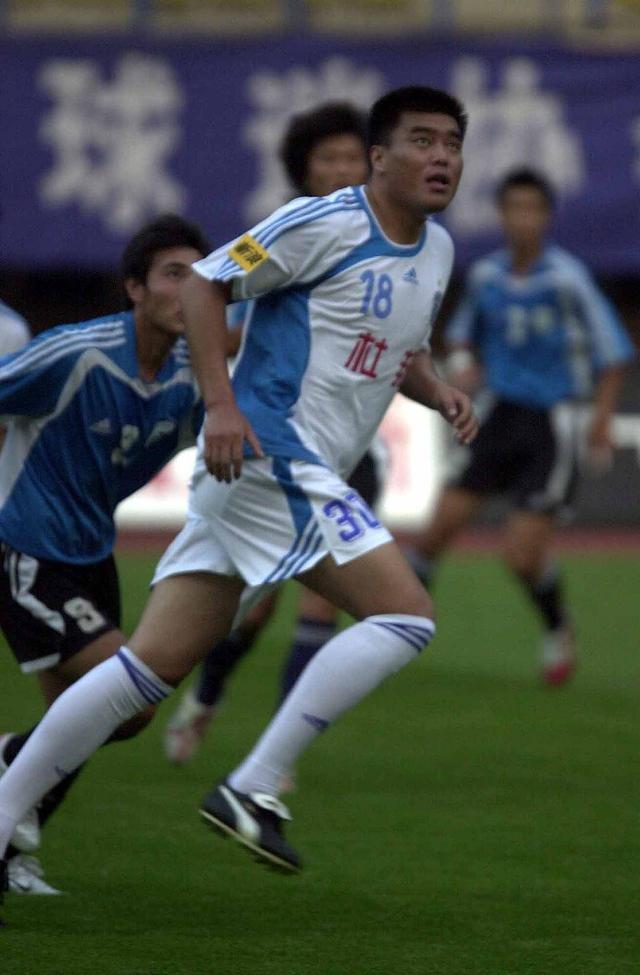 大连足球名宿小王涛因病去世__财经头条