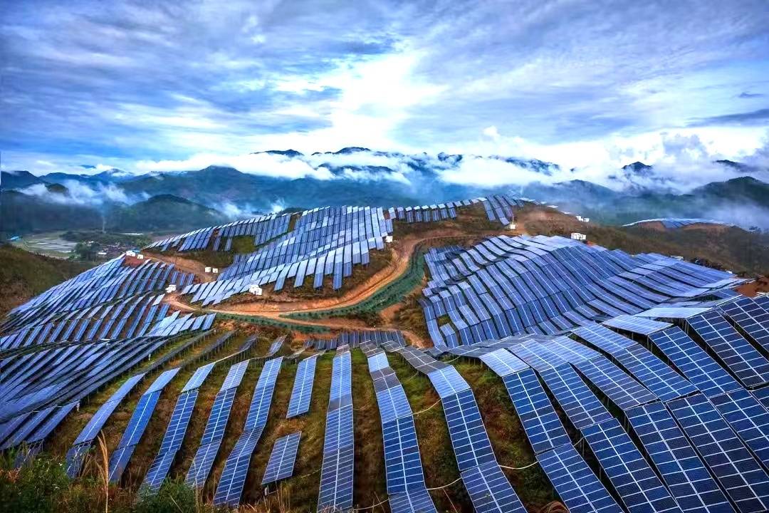 70年，会东由一条街长成十万人的城休闲区蓝鸢梦想 - Www.slyday.coM