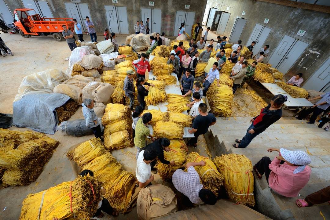 70年，会东由一条街长成十万人的城休闲区蓝鸢梦想 - Www.slyday.coM