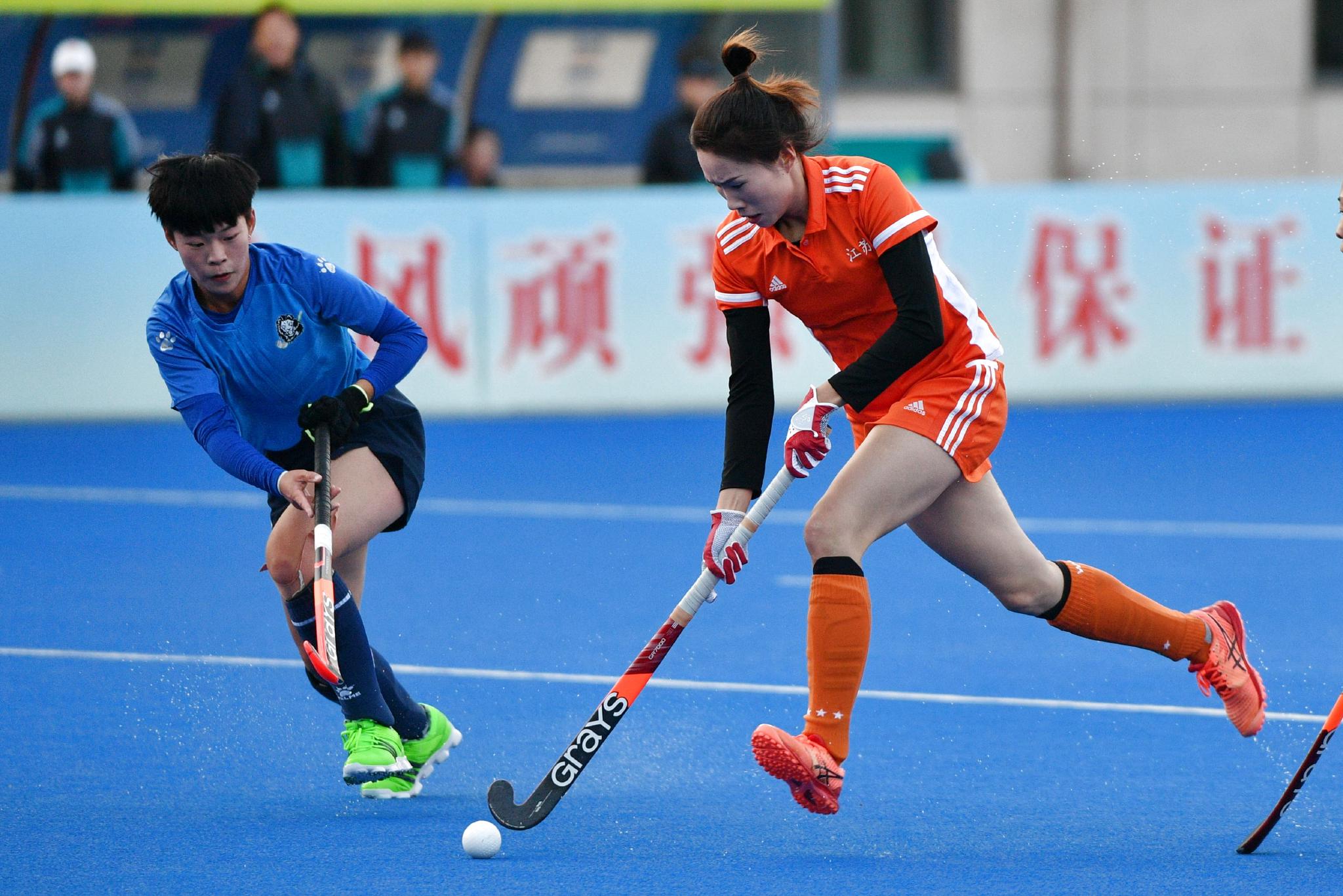 曲棍球——全国女子锦标赛：江苏队胜天津队休闲区蓝鸢梦想 - Www.slyday.coM