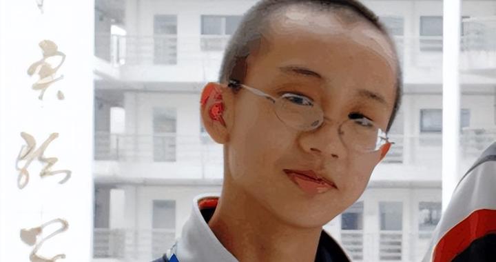 14岁考进中科大,22岁破百年难题,拒美国绿卡的曹原,有多厉害?|中国科技大学|父母|学校|少年班|大学_新浪新闻