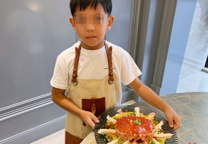 王家卫《繁花》终于亮相 / 特斯拉毛衣，1分钟抢光休闲区蓝鸢梦想 - Www.slyday.coM