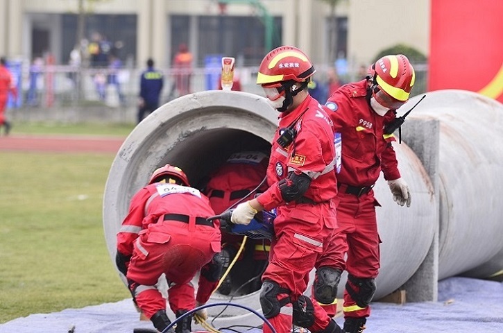成都市举办第二届基层应急队技能比武大赛总决赛休闲区蓝鸢梦想 - Www.slyday.coM