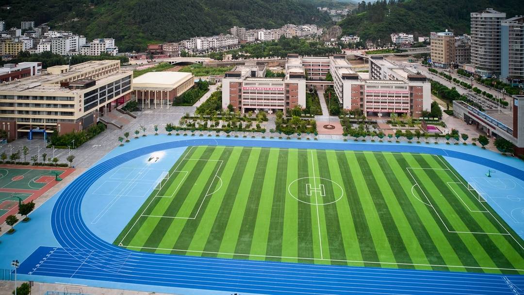 70年，会东由一条街长成十万人的城休闲区蓝鸢梦想 - Www.slyday.coM