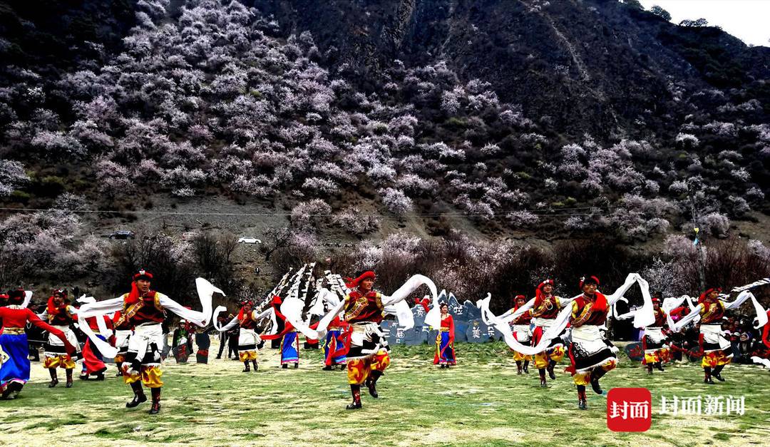 镜头下的大凉山：凉山州成立70周年县市风采——木里县休闲区蓝鸢梦想 - Www.slyday.coM