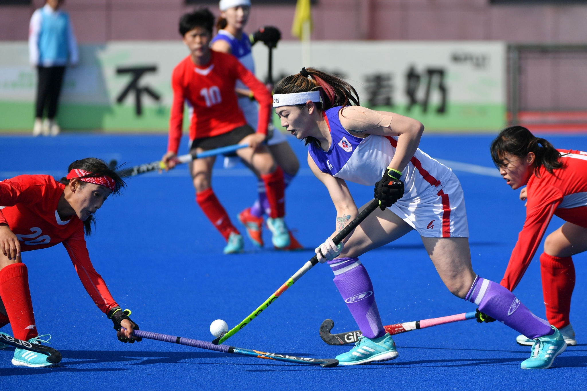 曲棍球——全国女子锦标赛：广东队胜甘肃队休闲区蓝鸢梦想 - Www.slyday.coM