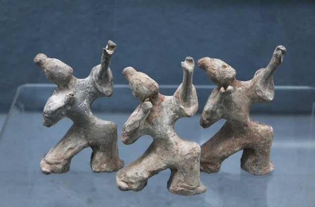 太魔性了！文物跳舞竟然是这个样子休闲区蓝鸢梦想 - Www.slyday.coM