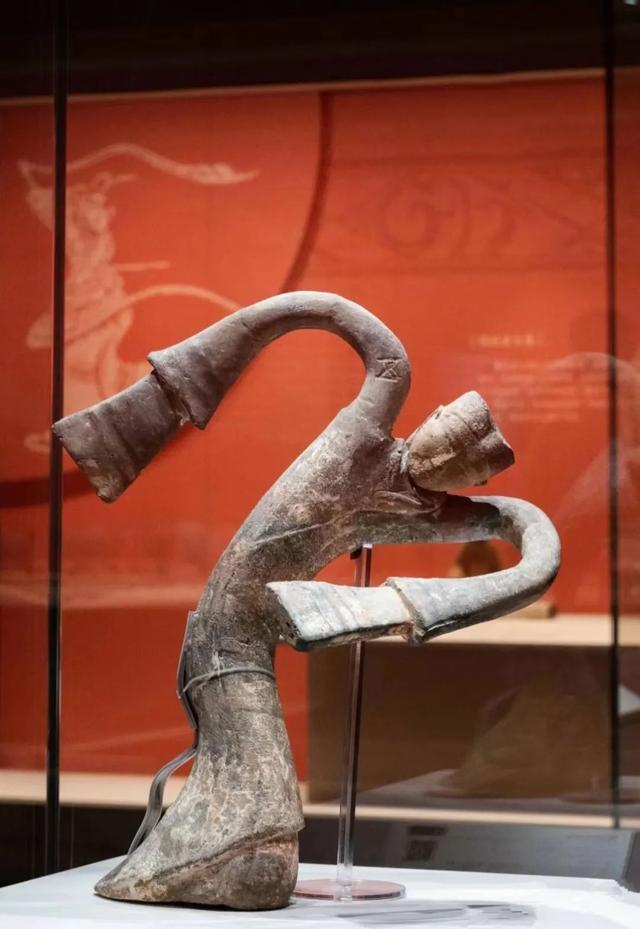 太魔性了！文物跳舞竟然是这个样子休闲区蓝鸢梦想 - Www.slyday.coM