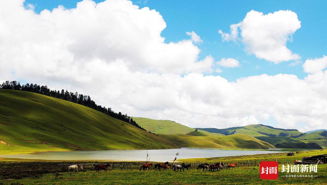 镜头下的大凉山：凉山州成立70周年县市风采——木里县休闲区蓝鸢梦想 - Www.slyday.coM