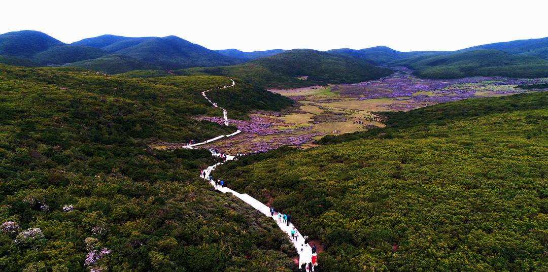镜头下的大凉山：凉山州成立70周年县市风采——昭觉休闲区蓝鸢梦想 - Www.slyday.coM