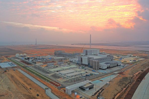 2022年1月21日拍摄的德国巴斯夫集团在广东湛江投资建设的巴斯夫(广东)一体化基地。(新华社发)