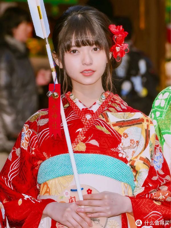 泪洒舞台！“被神选中的少女”也宣布毕业了|乃木坂46|偶像|斋藤飞鸟_新浪新闻